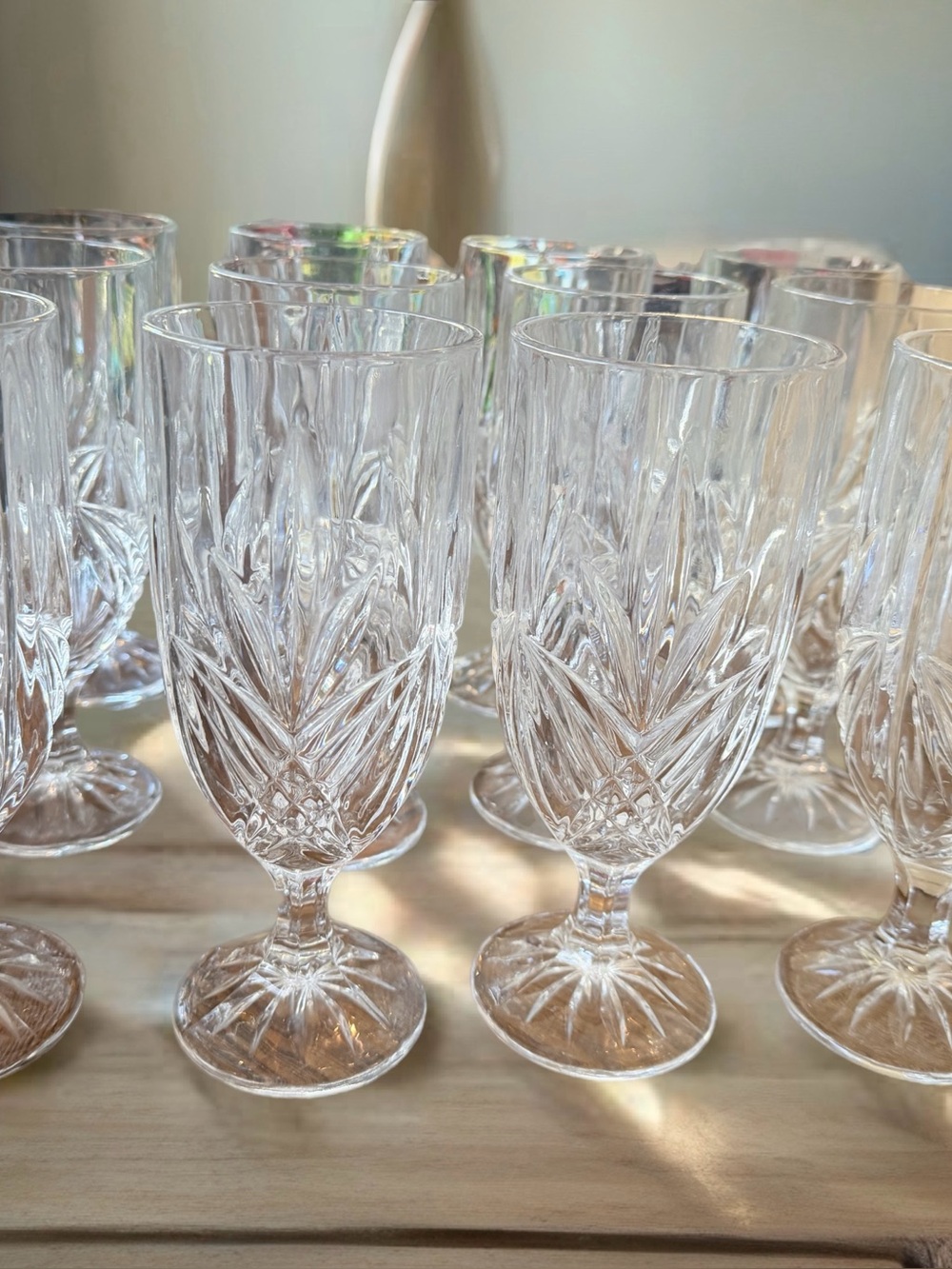 This is a set of 12 vintage Godinger Dublin lead crystal footed goblets.
